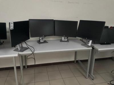 Übersichtsbild von HP E242 Bildschirm (4x)