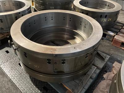 Overview picture of steel cylinder mold