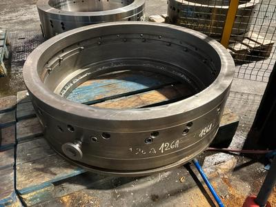 Overview picture of steel cylinder mold