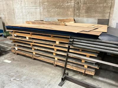 Overview picture of various sheet/plate material