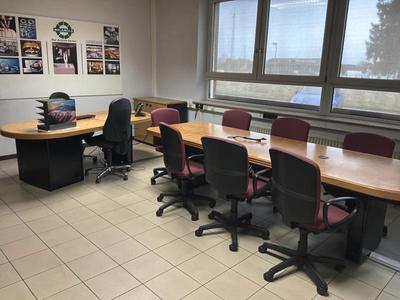 Immagine panoramica di Contenuto della scrivania