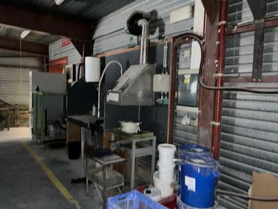 Immagine panoramica di Cappa aspirante industriale in acciaio inox