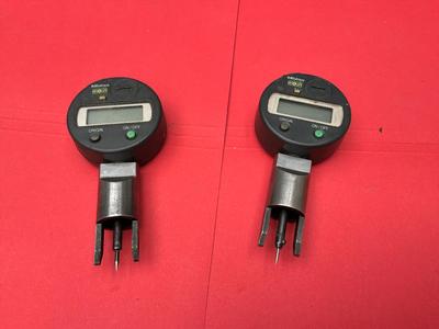Overview picture of Mitutoyo 543-683B ABSOLUTE Digimatic dial indicators (2x)