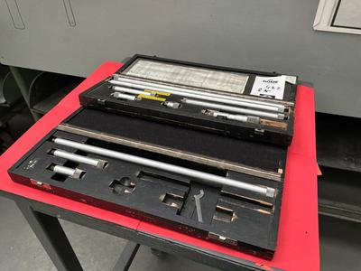 Overview picture of Mahr indoor measuring micrometer set (2x)
