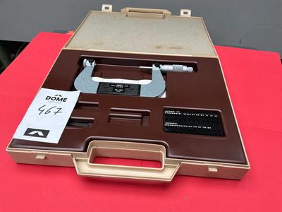 Overview picture of Tesa wire micrometer