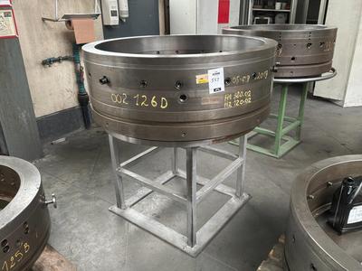 Overzichtsfoto van stalen cilinder mal