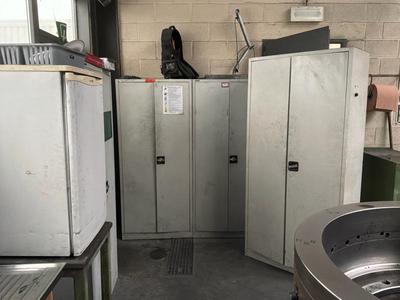 Übersichtsbild von Werkstattschrank (4x)