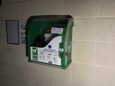Overzichtsfoto van Eurodist Defibrillator AED toestel
