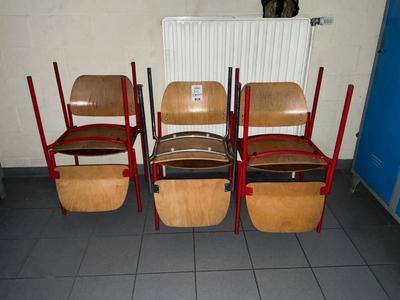 Immagine panoramica di sedie da mensa (22x)