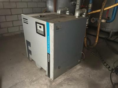 Übersichtsbild von Atlas-Copco FD220 Lufttrockner-Kompressor