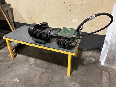 Overview picture of Bertolini C 53.2 PP plunger pump with electric motor.