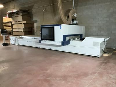 Imagen general de 2017 Morbidelli Author M100F 5-axis CNC machining center