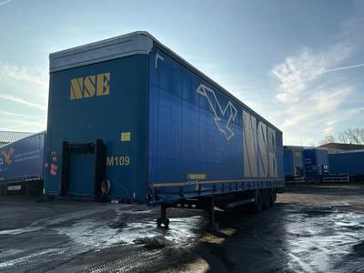 Immagine panoramica di 2015 Kogel S24-1 Mega trailer (ref.M109)