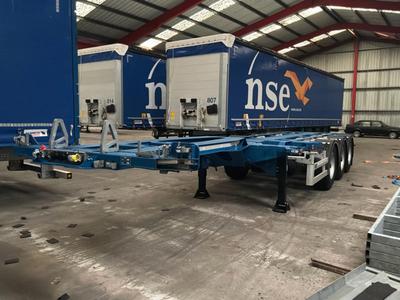 Immagine panoramica di 2024 LAG O-3-CC Multi-FMB  Chassis oplegger (ref.2041)