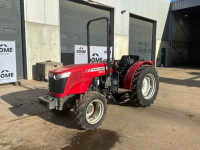 Photo d'aperçu de Massey-Ferguson 3640 S Xtra Tracteur à voie étroite