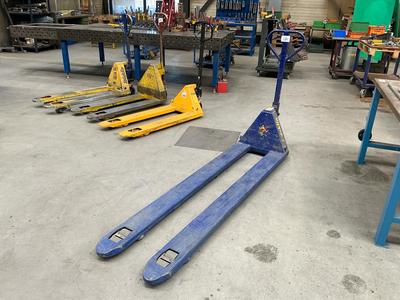 Overview picture of Stocklin Pallet truck