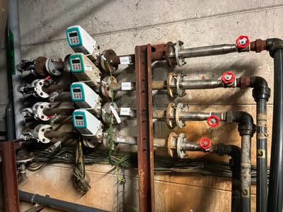 Imagen general de Siemens Sitrans F M MAG 5000 magnetische flowmeters (4x)