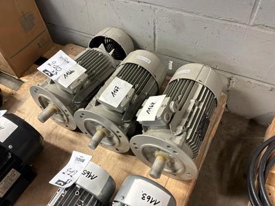 Overzichtsfoto van MEZ- motors Elektrische motor (3x)