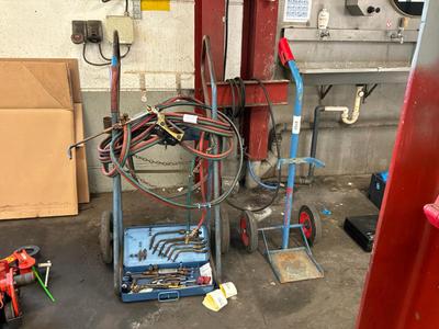 Overzichtsfoto van mobiel autogeen las- en snijset