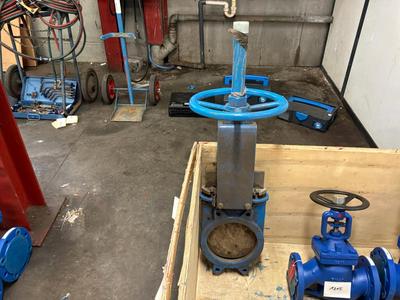 Imagen general de Plaatafsluiter voorzien van handwiel