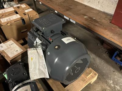 Übersichtsbild von 2020 Echtop T3CR 180 M Flensmotor