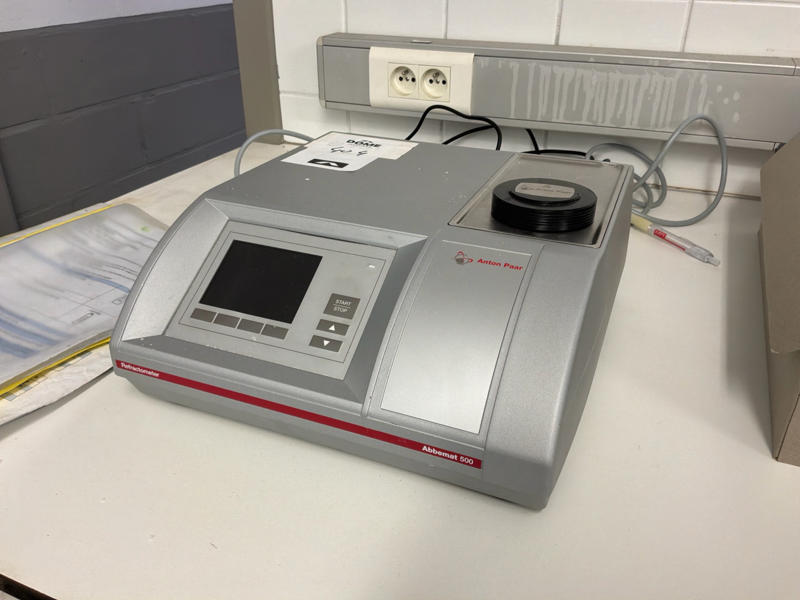 Anton Paar Abbemat 500 Refractometer.