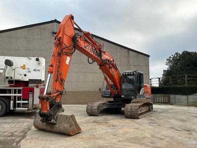 Overview picture of 2012 HITACHI   11045H ZX250LC Rupsgraafkraan