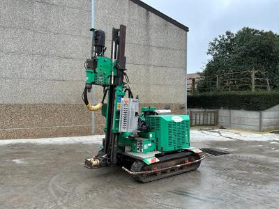 Overview picture of 2010 Pauselli 700 zelfrijdende rups paalfundering / heimachine