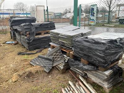 Overzichtsfoto van partij tegels