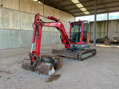 Overzichtsfoto van 2017 Volvo ECR 50D Midi-rupsgraafmachine