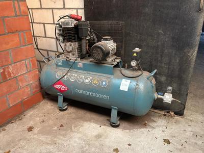 Overzichtsfoto van 2022 Airpress K200-600 Luchtcompressor