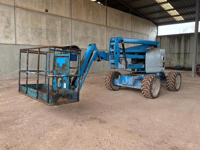 Photo d'aperçu de 2006 Genie Z-45/25 4x4 nacelle articulée