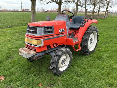 Photo d'aperçu de Mini tracteur Kubota GT-3 à quatre roues motrices