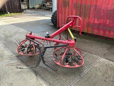 Übersichtsbild von PZ Strella Schüttler/Rechen