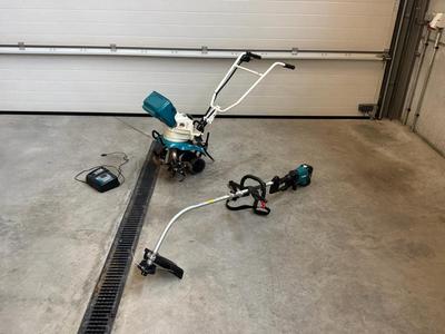 Photo d'aperçu de 2012 Makita BUK360 + BUX361 Router + Combitool