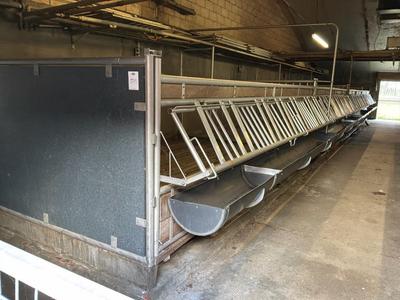 Photo d'aperçu de Équipement de parc à veaux