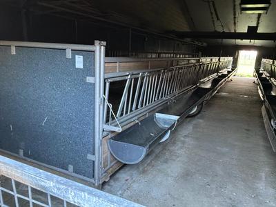 Photo d'aperçu de Équipement de parc à veaux