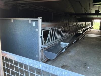 Photo d'aperçu de Équipement de parc à veaux