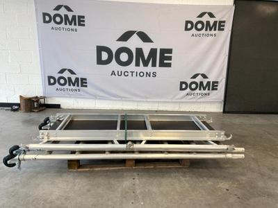 Immagine panoramica di Piattaforma mobile pieghevole in alluminio Petry