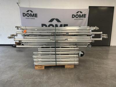 Overview picture of Petry Aluminum mobile folding scaffold