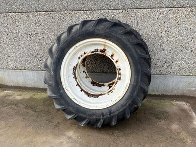 Photo d'aperçu de pneu sur jante