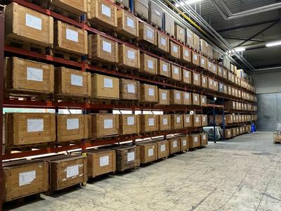 Overview picture of pallet rack (27m)