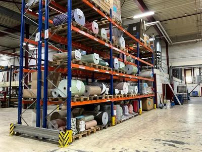 Overview picture of pallet rack (10m)