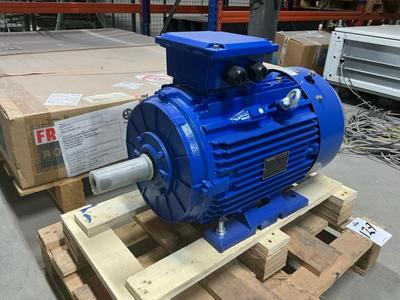 Översiktsbild av 2022 Beckmann T3C 160L-2 Electric motor