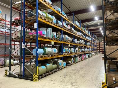 Overzichtsfoto van Jumbo rolls gift wrapping paper