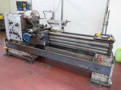 Overzichtsfoto van PADOVANI LABOR 255x2000 PARALLEL LATHE Diam. up to 600 mm