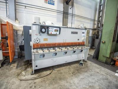 Overzichtsfoto van 2006 MORGEN HGA 25/6 Hydraulic Guillotine Shear   (PP06  A)