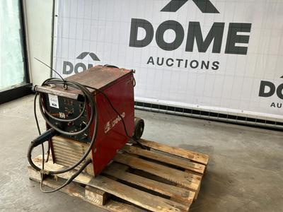 Immagine panoramica di 1996 Saldatore Delco Neomig 160