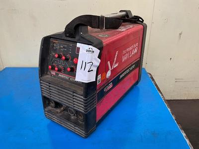 Översiktsbild av Lincoln Electric invertec 270-Tpulse lasmachine