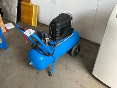 Immagine panoramica di 2020 Fiac air compressor